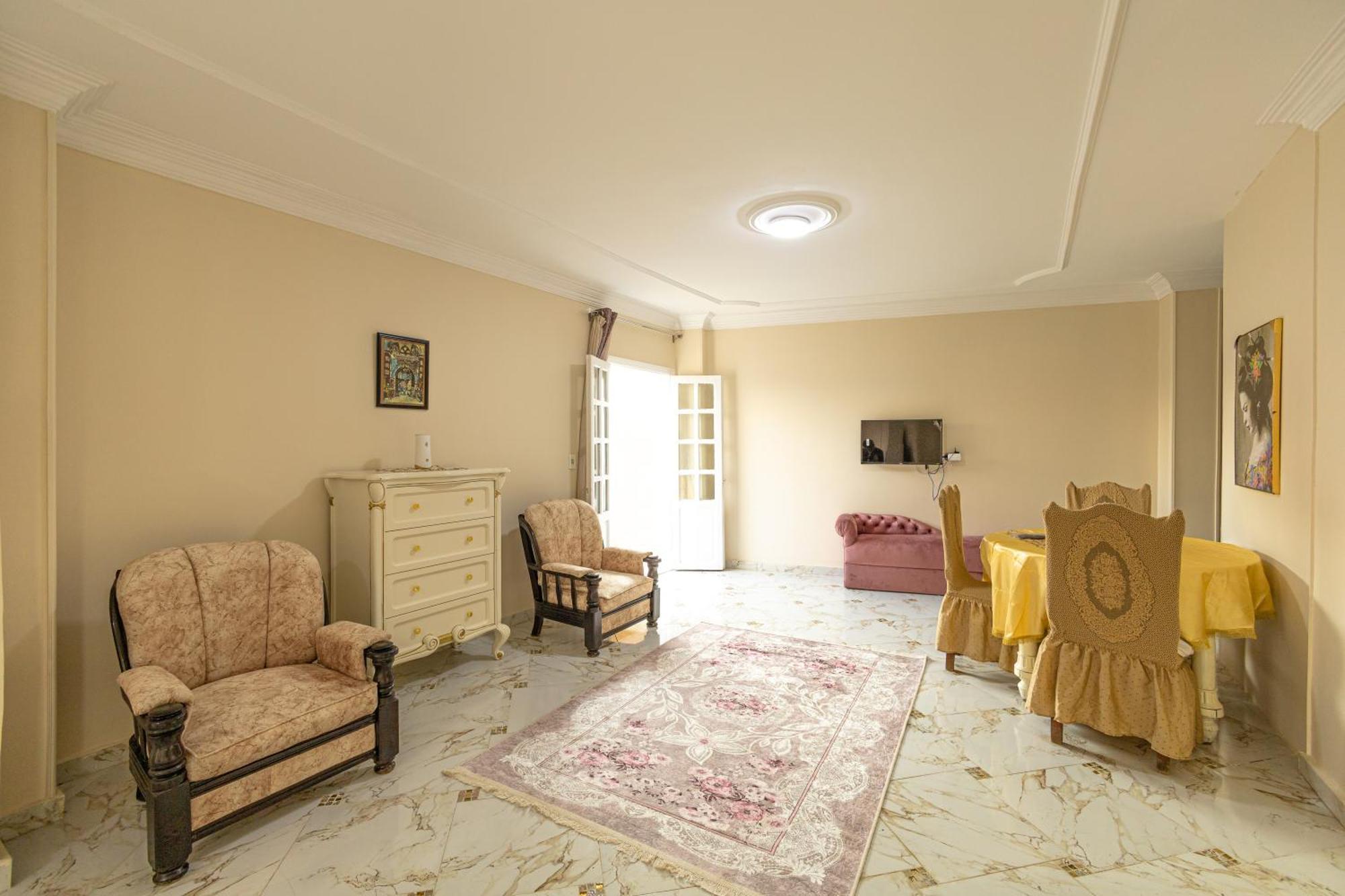 Chez L'Ami Hotel Kafret el-Gabal Eksteriør bilde