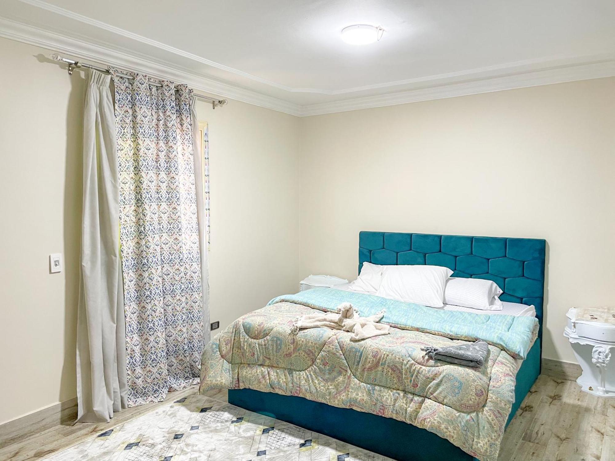 Chez L'Ami Hotel Kafret el-Gabal Eksteriør bilde